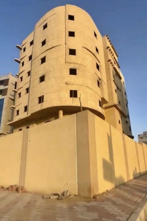 مول تجاري سكني